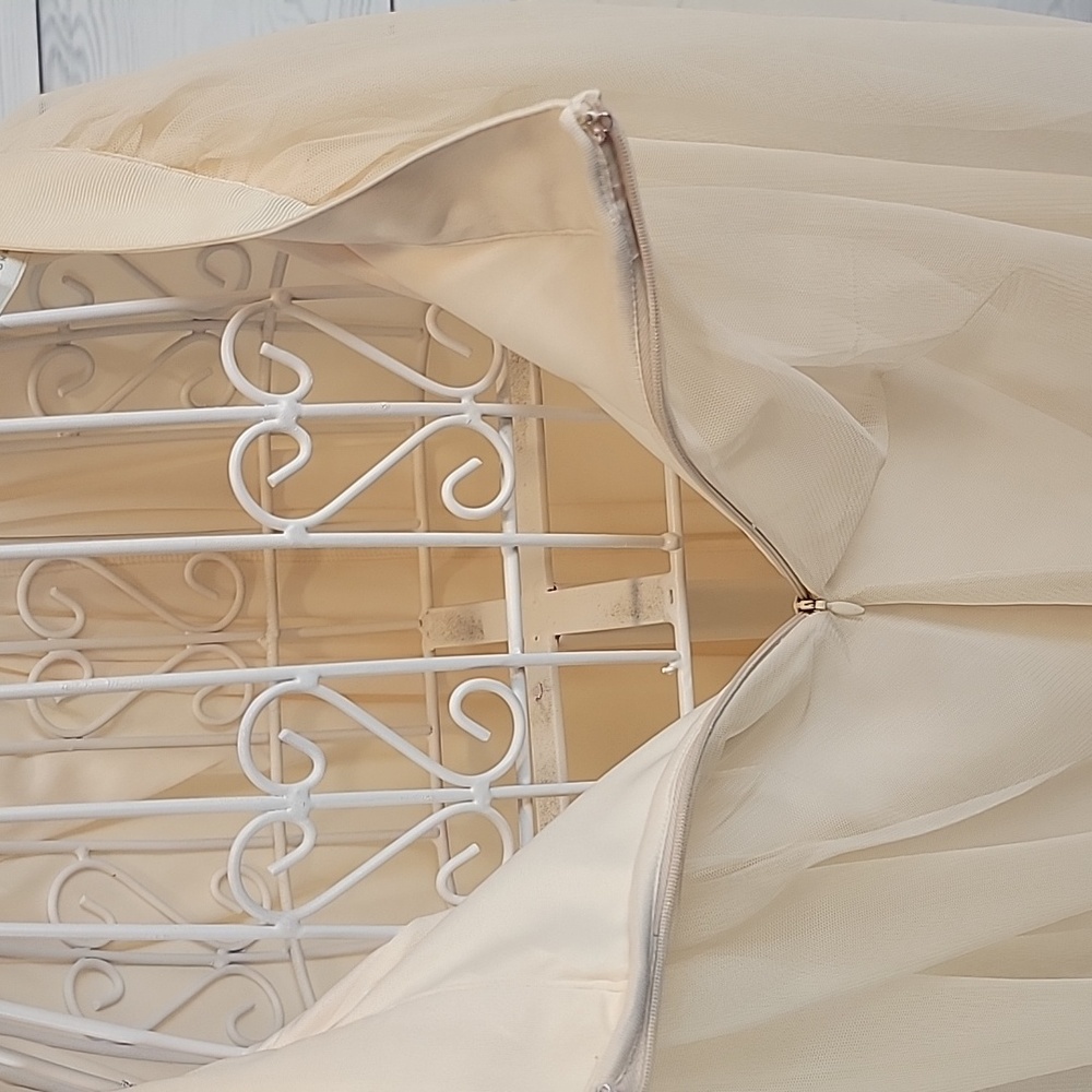 Lauren Conrad Runway maxi skirt Size 6 - Picture 8 of 12